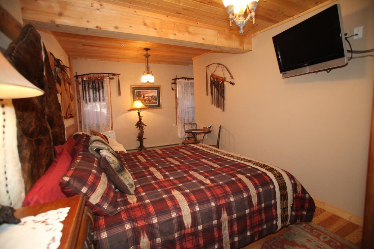 Swan River Inn 빅포크 외부 사진